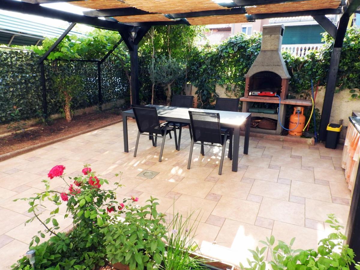 Apartment Lu, Stinjan - Pula Ngoại thất bức ảnh